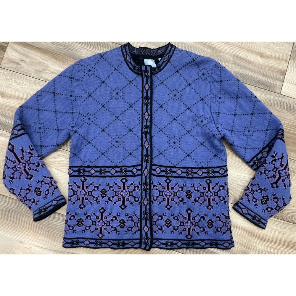 FROST WOMENS FULL ZIP SWEATER 100%‎ WOOL SNOW FLAKE PURPLE SIZE M